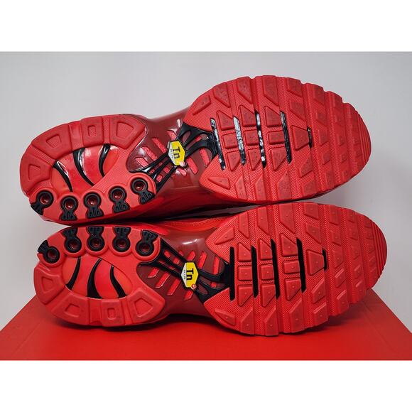 Nike Air Max Plus CHILE RED DD9609-600 Size 11.5 WORN - Picture 7 of 8